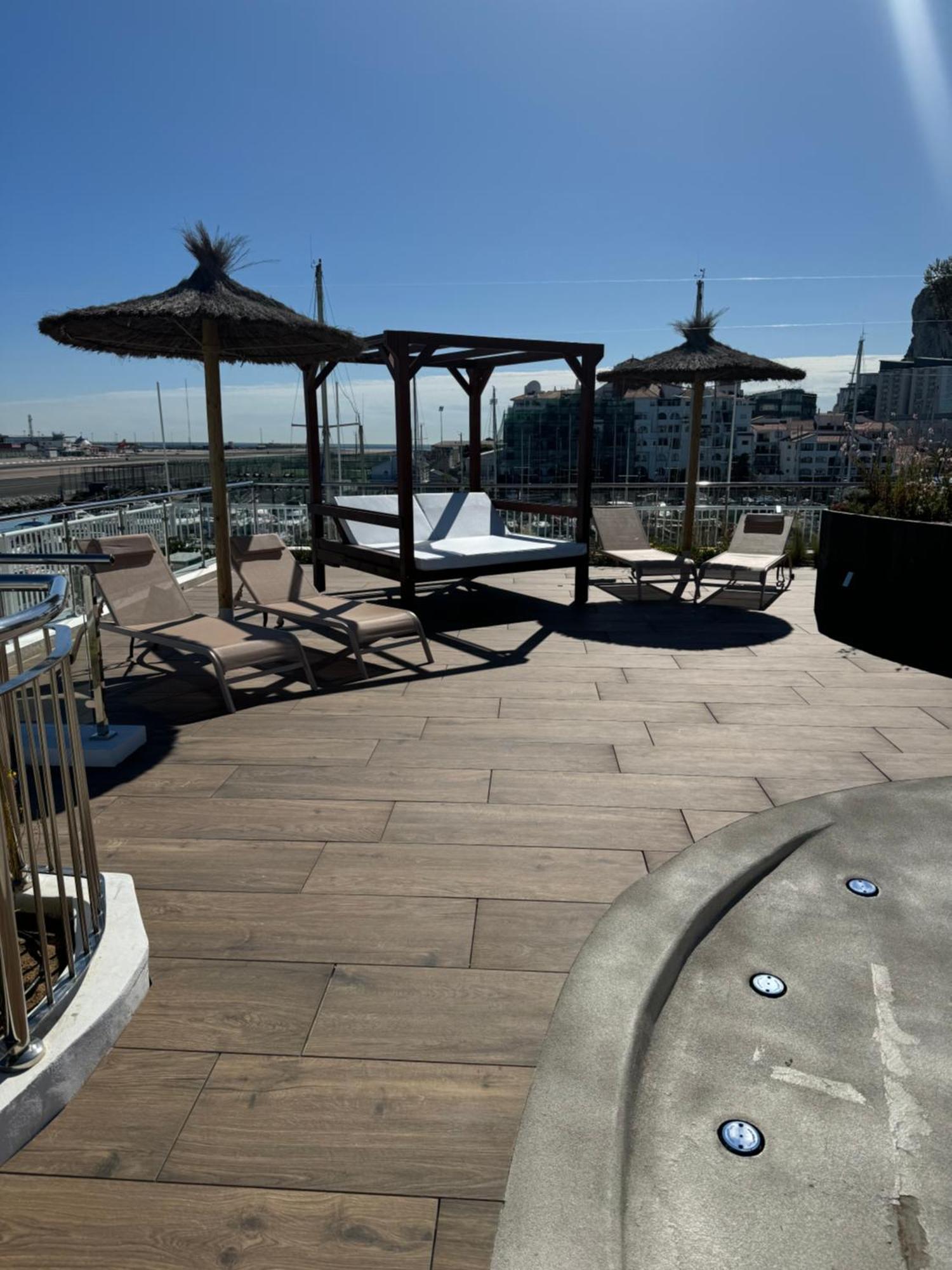 Marina Club Luxury Private Studio With Pool And Incredible Views Gibraltar Exterior photo